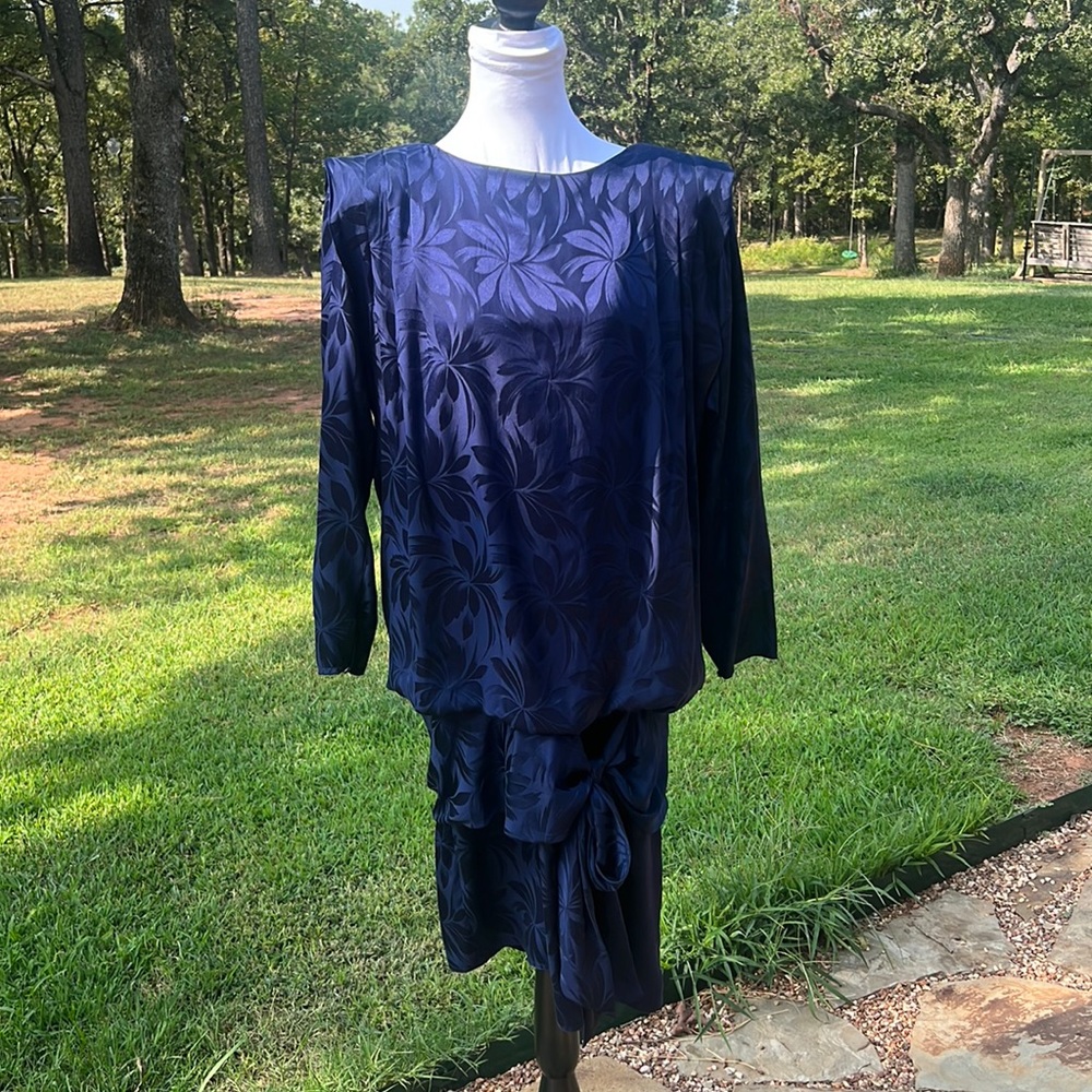 ARGENTI — Worn Once . Formal Style Dress ….092